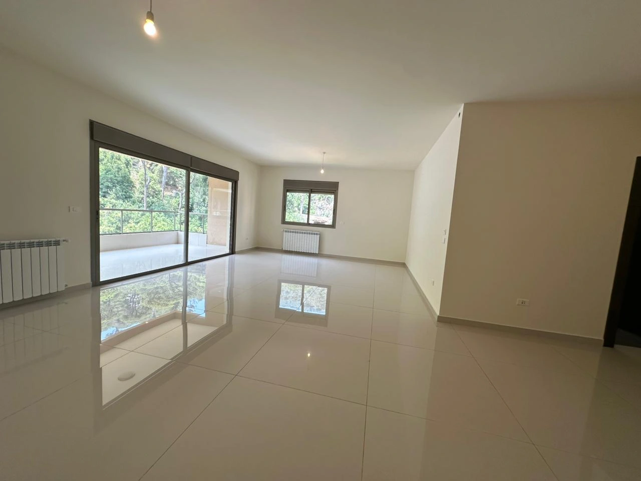 Apartment for sale in baabdat – maten