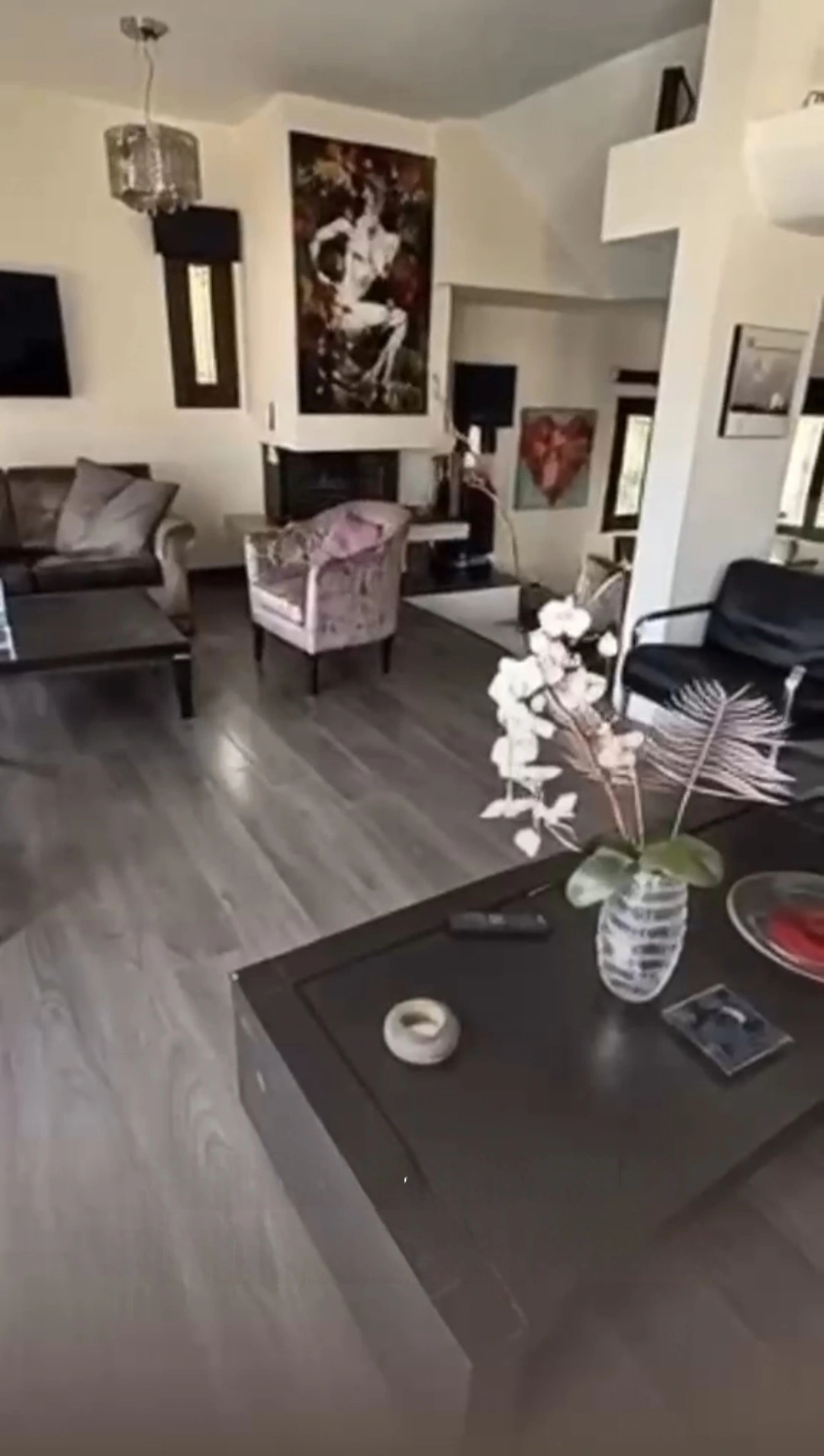 Luxury villa high-end 4 floors in the heart of jeita for sale panoramic view
