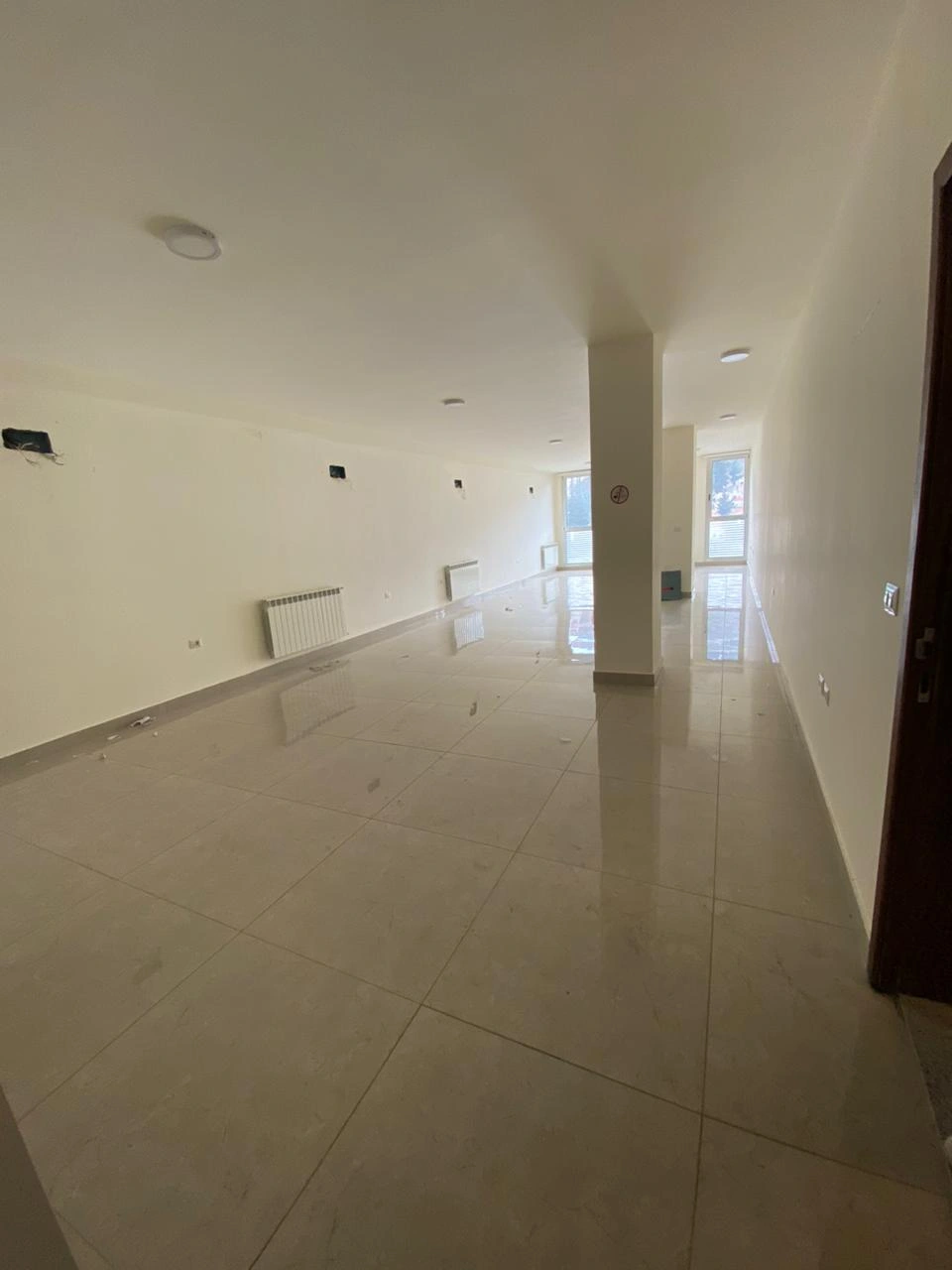 Office 90 sqm for rent in zahle boulevard ref