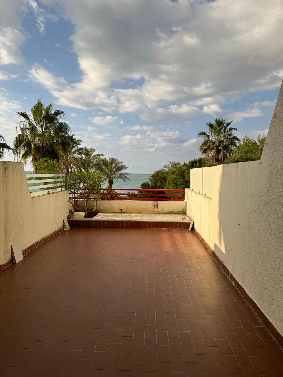 Jounieh duplex chalet, pool & beach access, panoramic sea view