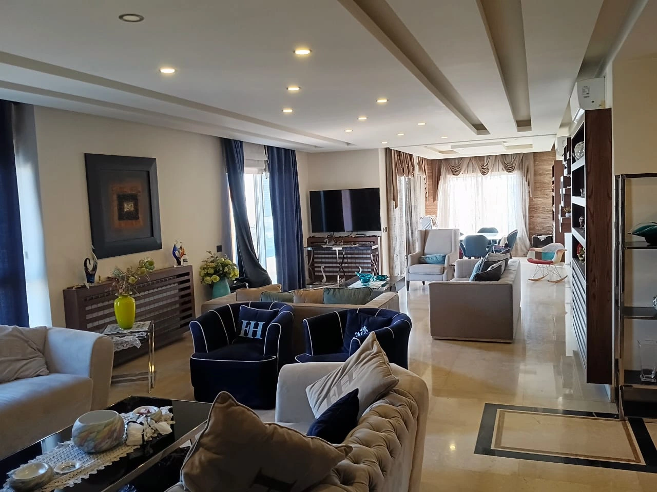 Ksara fully furnished & decorated apartment 270m + 90m terrace for sale