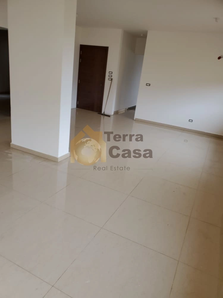 Hboub new apartment nice area mountain and sea view ref