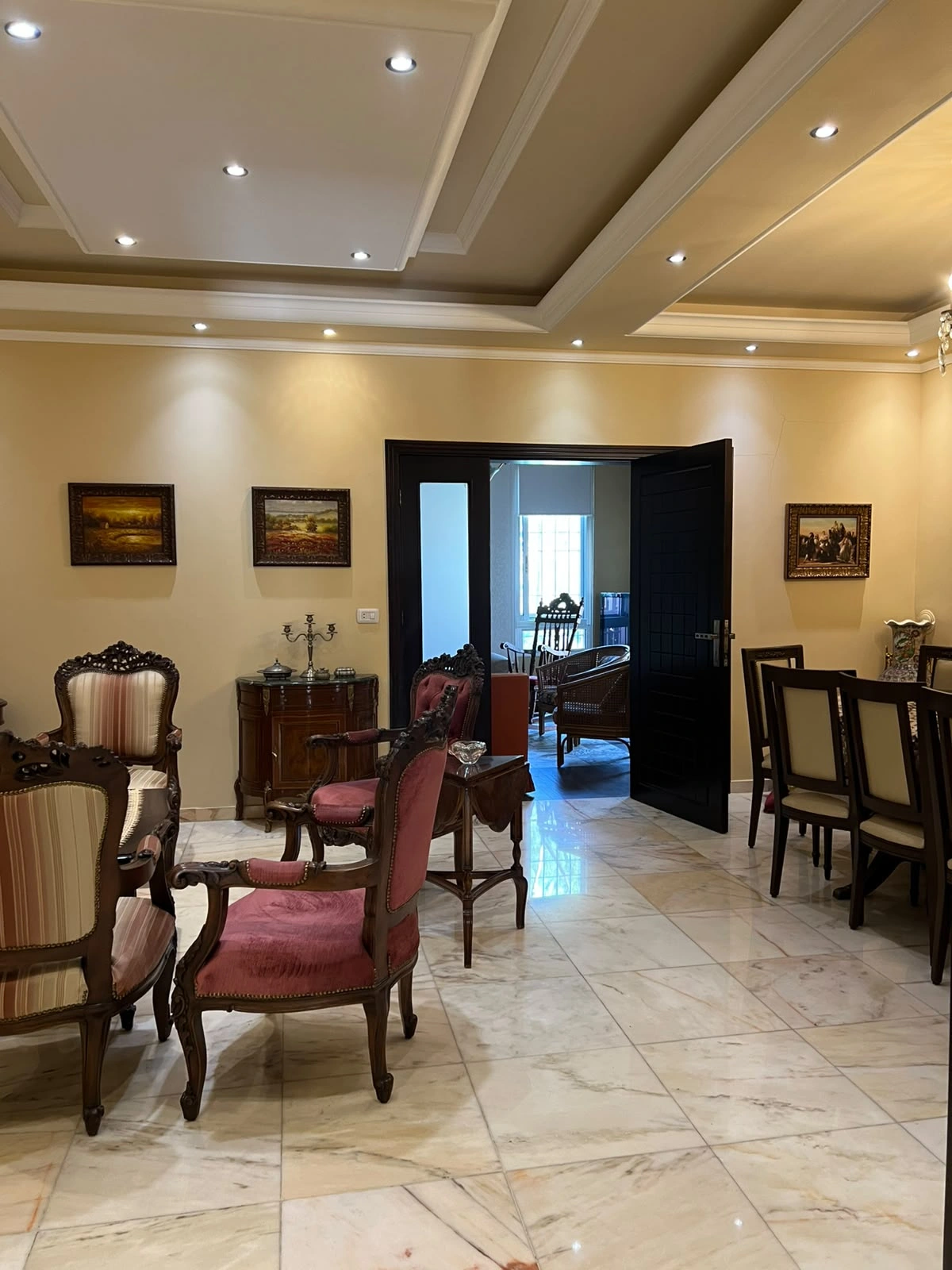 Rayak building with garden for sale prestigious neighborhood