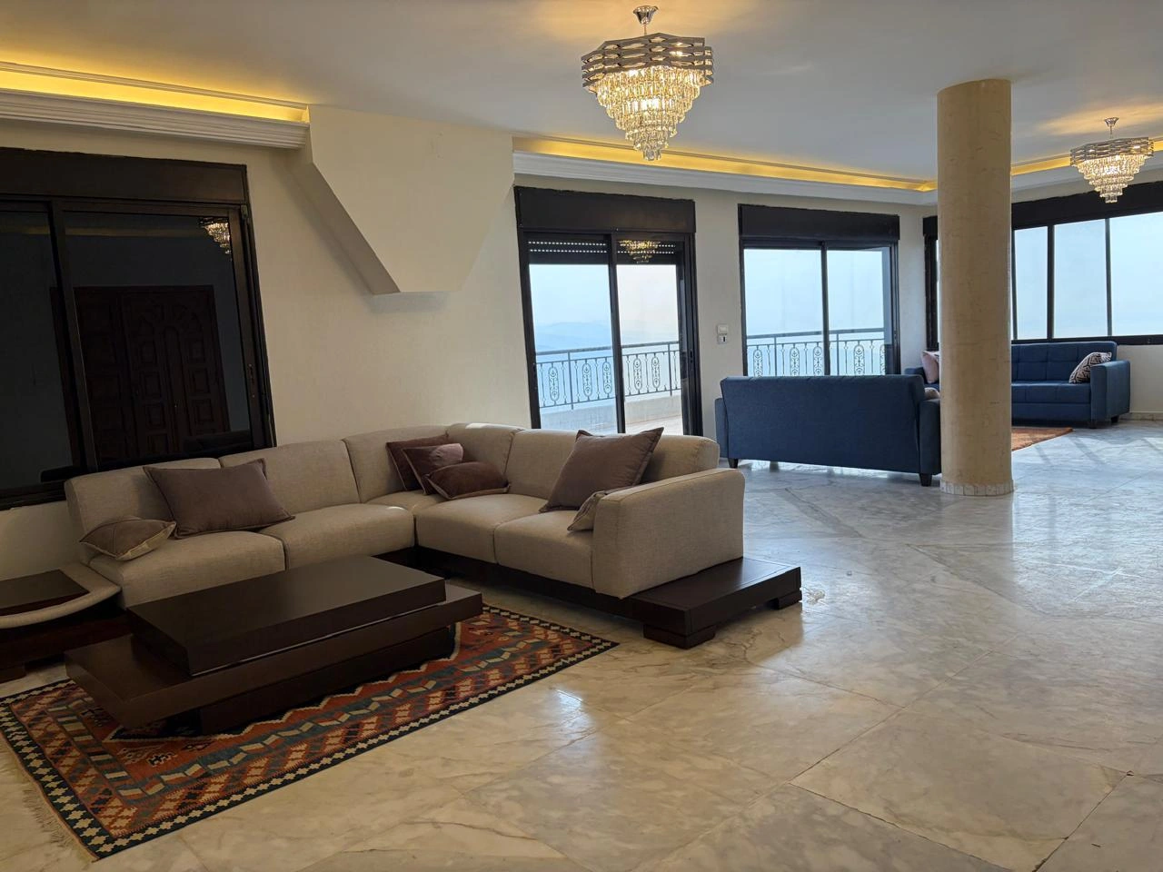 Adma roof apartment 300 sqm for rent, sea & mountain view