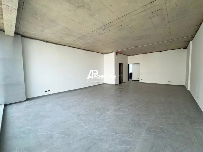 Office For Sale in Achrafieh - مكتب للبيع في الأشرفية
