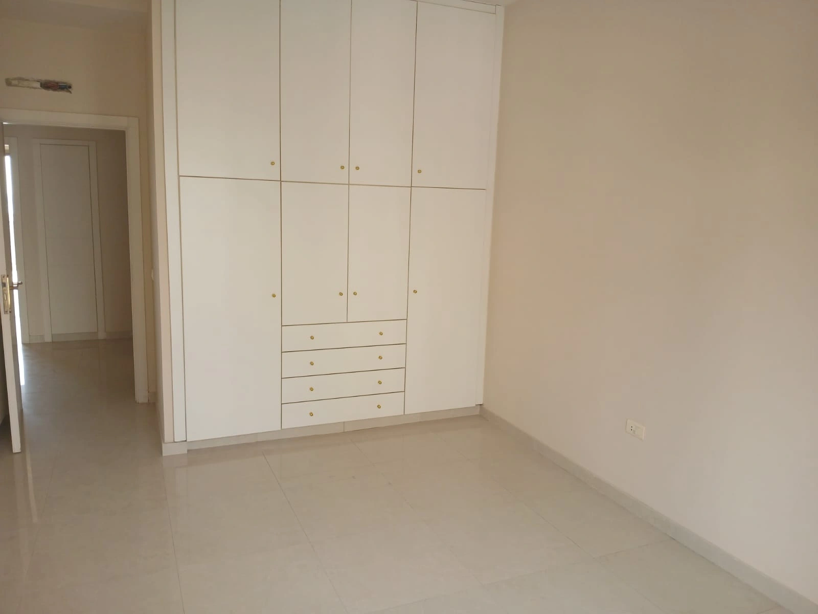Apartment for sale in jal el dib – maten